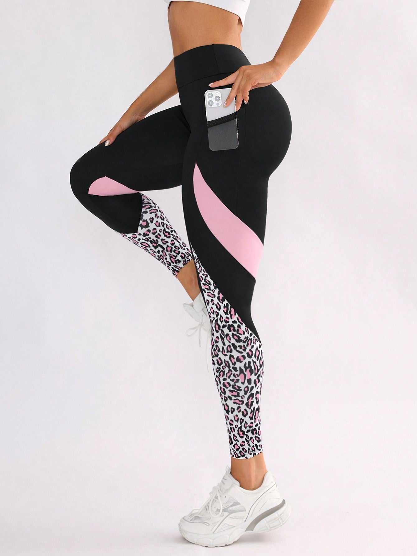 Color contrast patchwork high waist tight sports yoga leggings with leopard print and pink accents