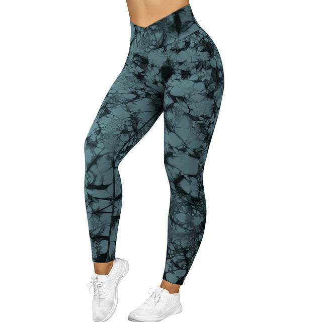 Women's seamless tie dye leggings in black and gray for yoga and fitness