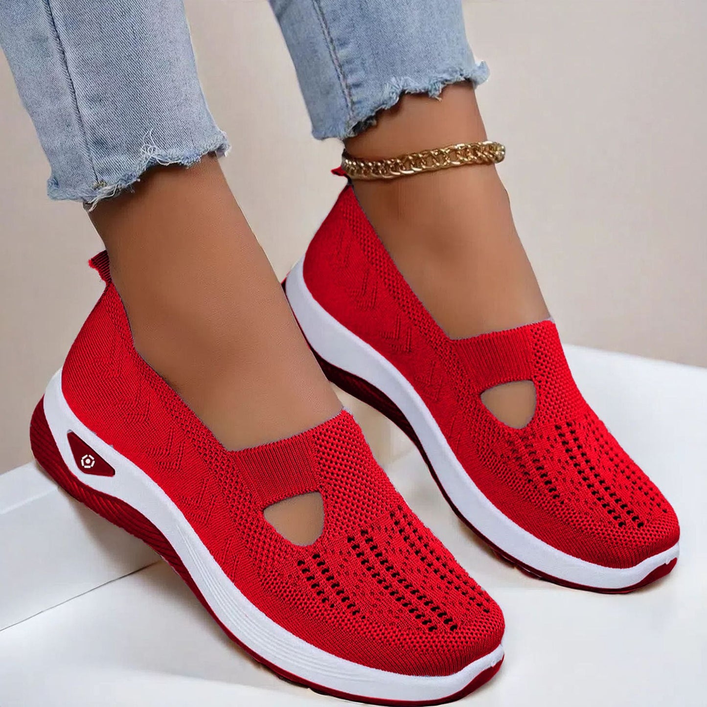 Red breathable mesh flats shoes for women with non-slip soft bottom and casual design