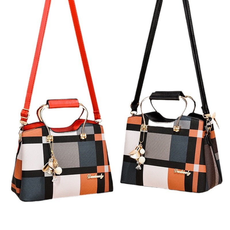 Large capacity fashion women's handbag in plaid design with single shoulder strap and contrast colors