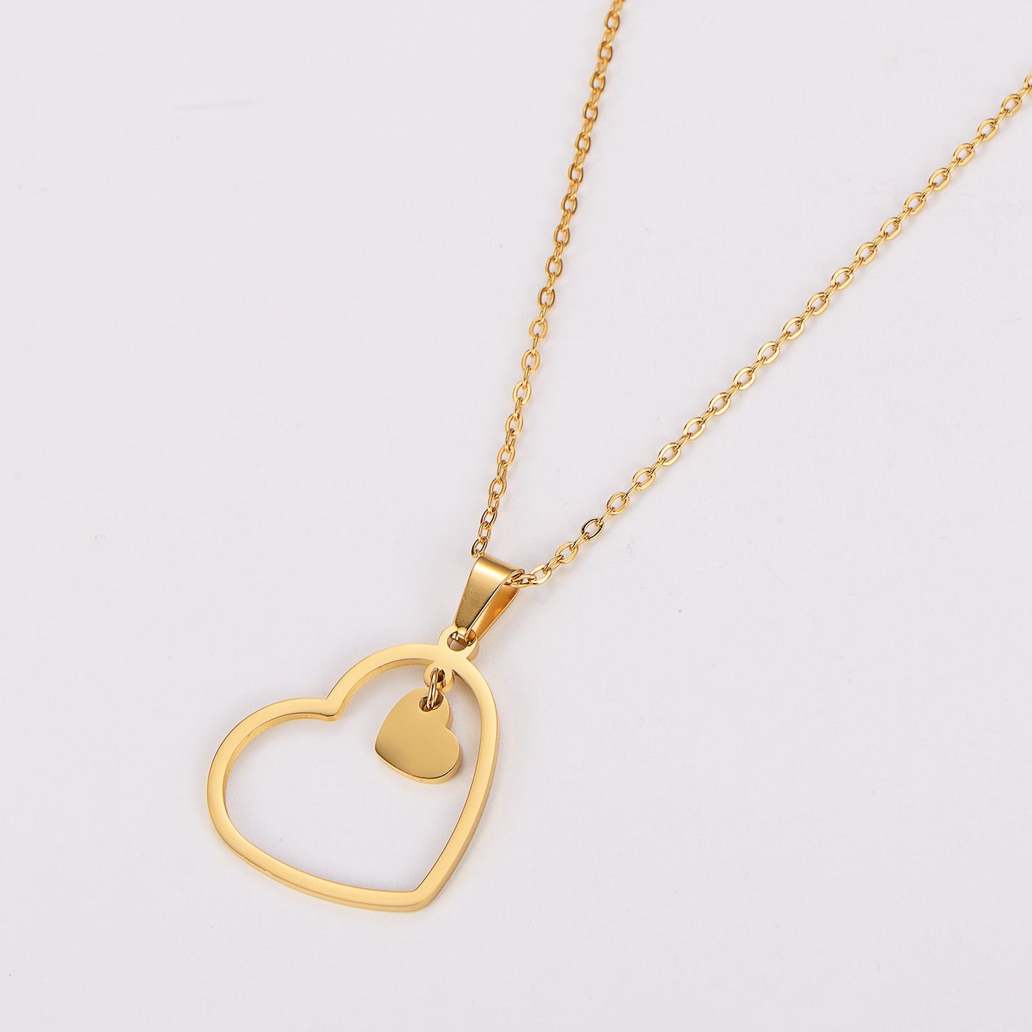 Double-heart stainless steel necklace with gold plating and O-link chain