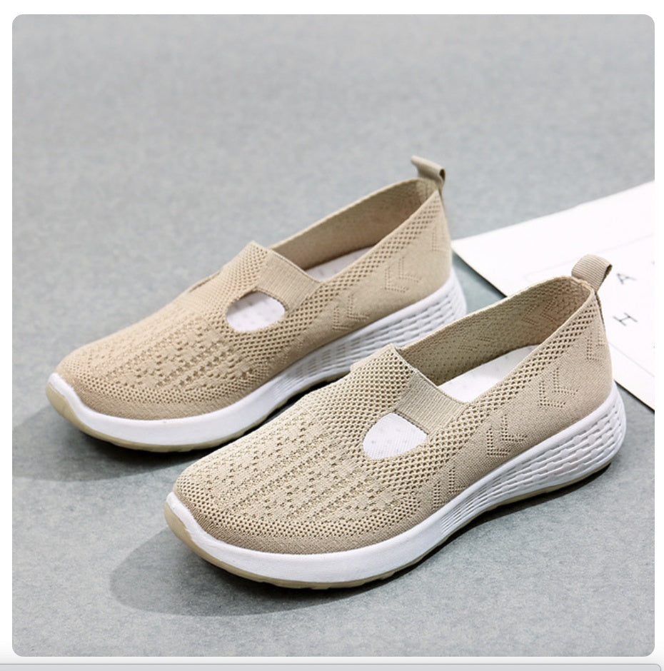 Light beige summer breathable mesh slip-on shoes for children with white soles