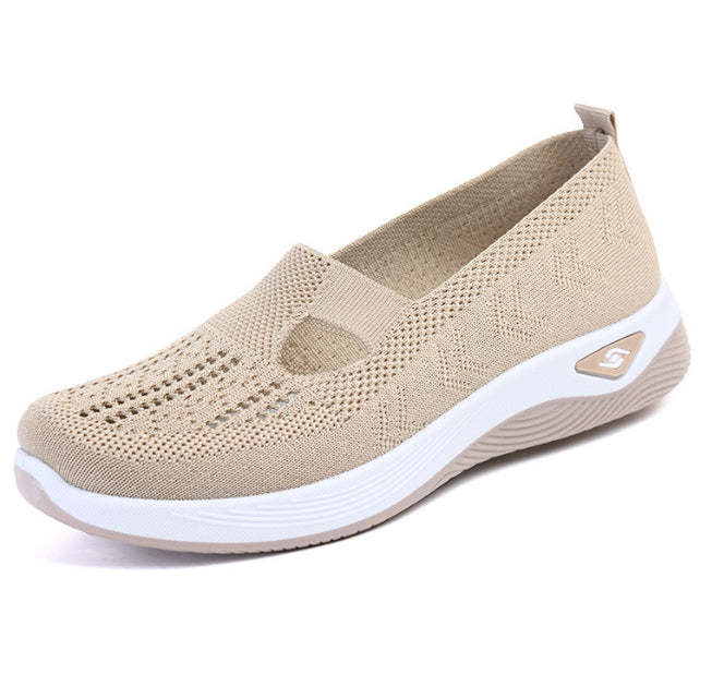 Lightweight beige summer breathable mesh slip-on shoes for children with flat low heels and casual style