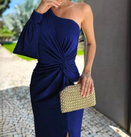 Women's diagonal shoulder knot split solid color slim fit dress in blue with one sleeve and clutch bag