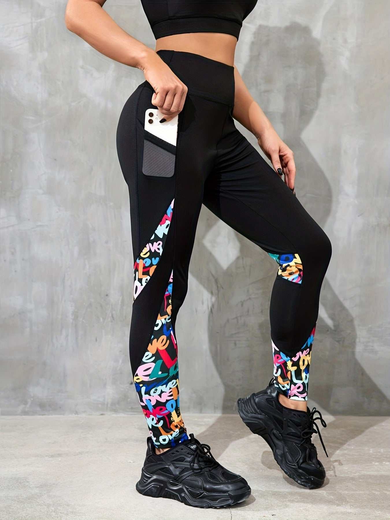 Color contrast patchwork high waist black cropped leggings with colorful letter pattern and pocket for sports and yoga