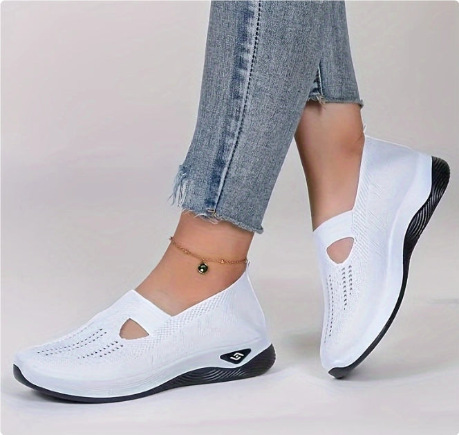 White breathable summer mesh slip-on shoes for women with black soles